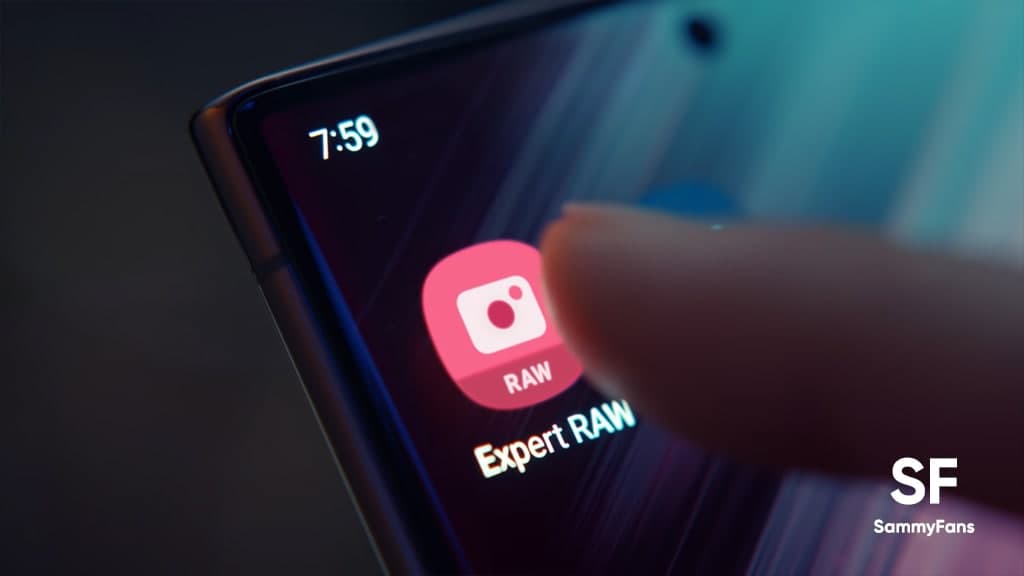 Samsung Expert RAW